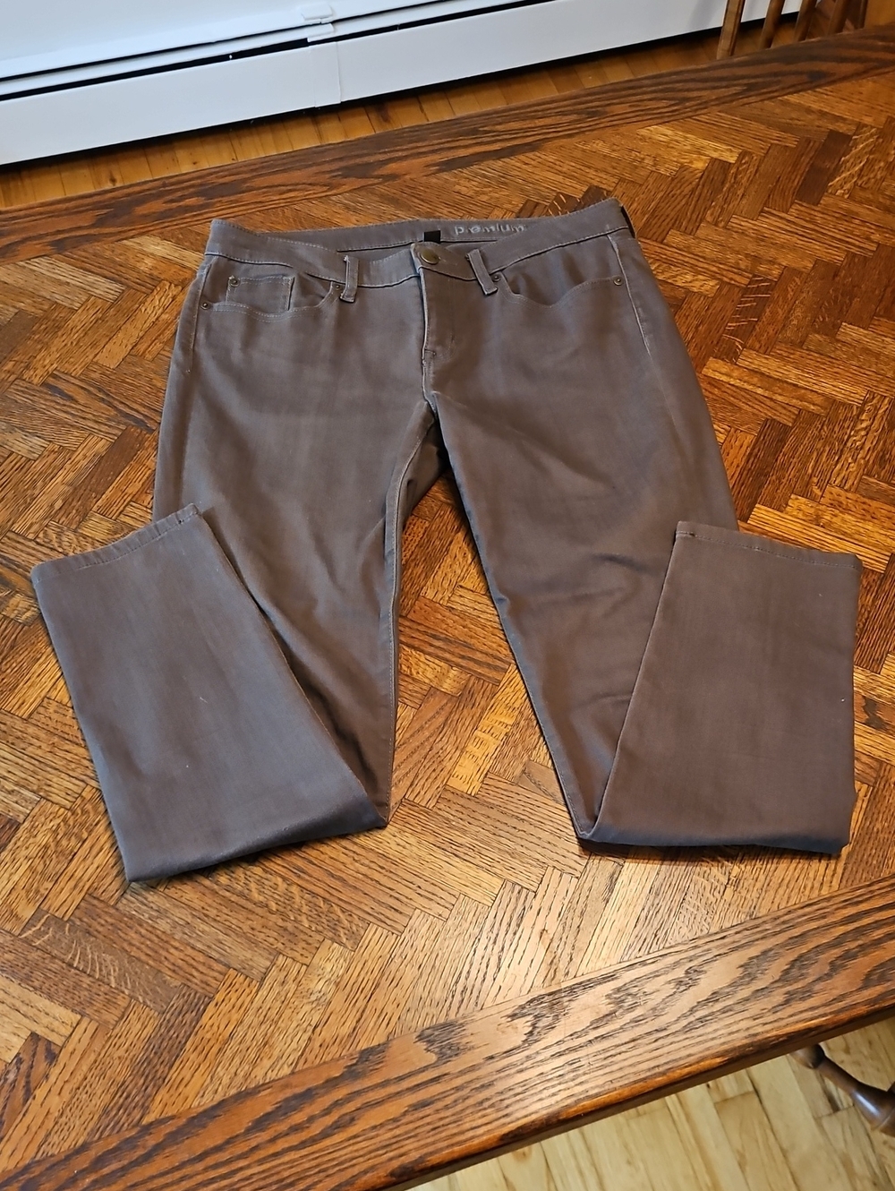 GAP Olive Skinny Leg Women’s Jeans